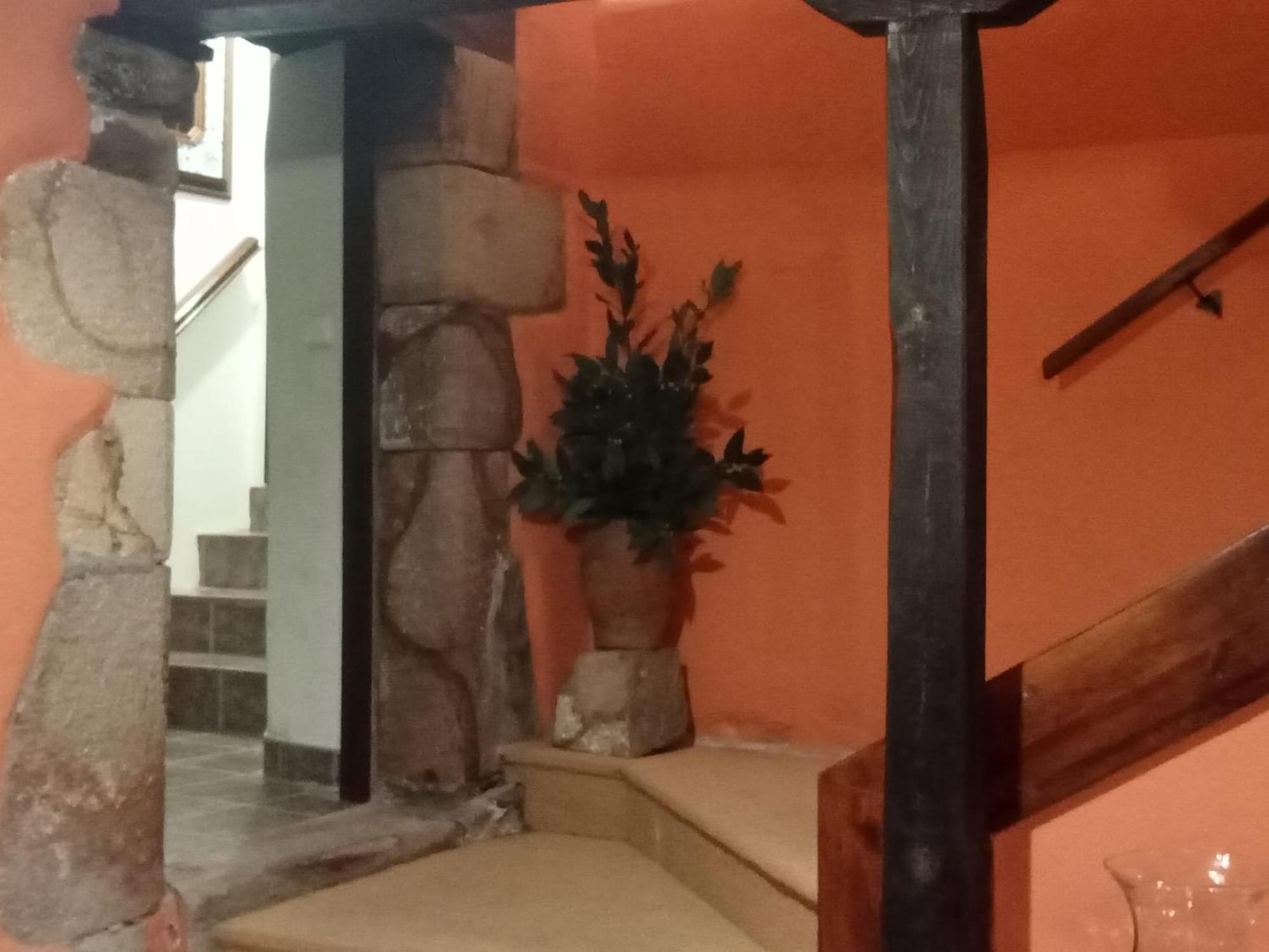 Palacio De Cantiz "Reserva De Ancares" Becerrea Exterior photo